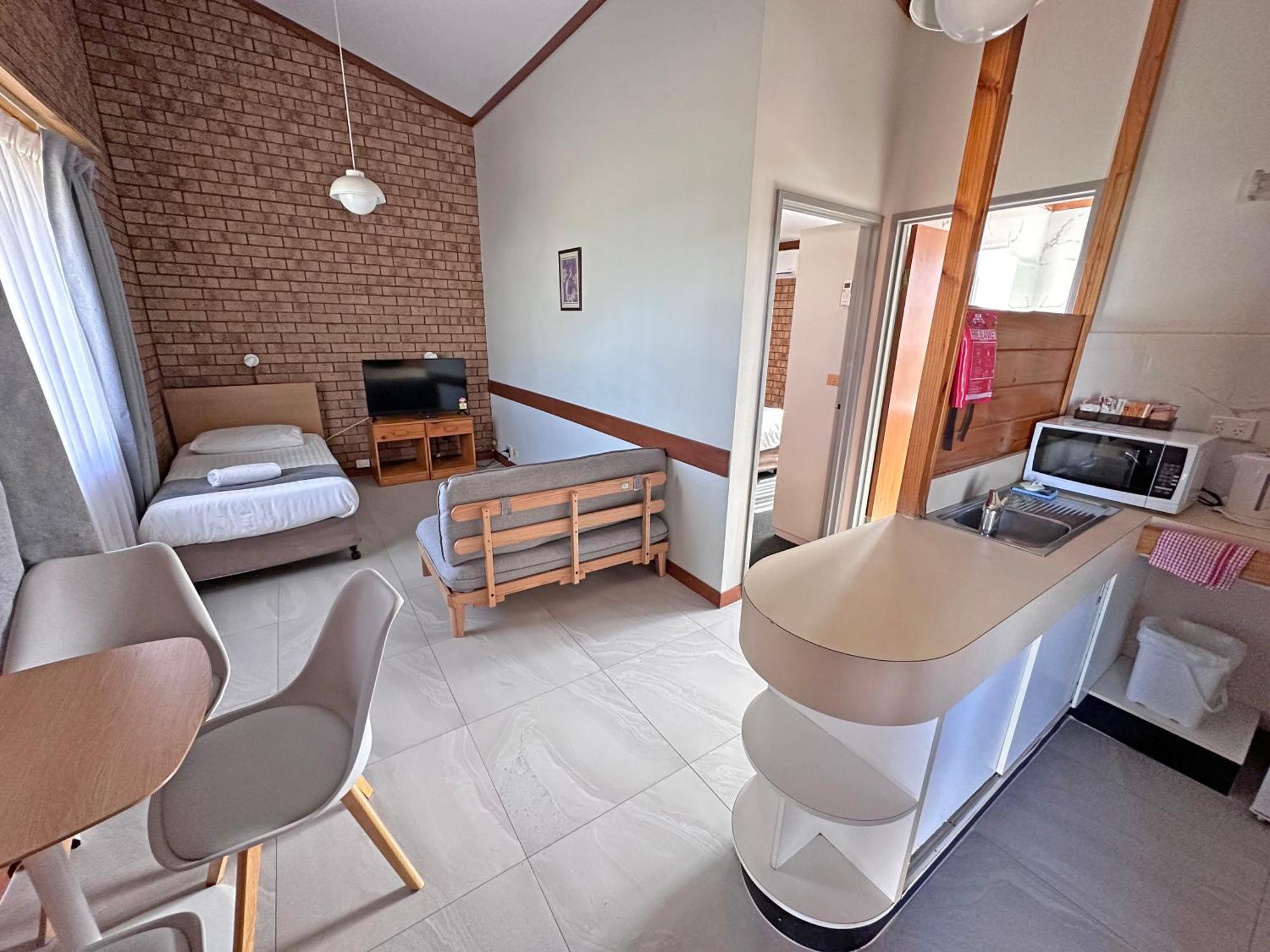 Spa Village Travel Inn Moree Cameră foto