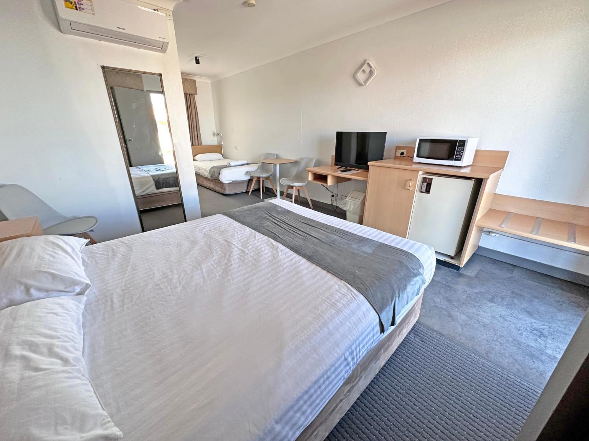 Spa Village Travel Inn Moree Cameră foto